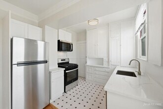 Building Photo - 1346 16th Ave