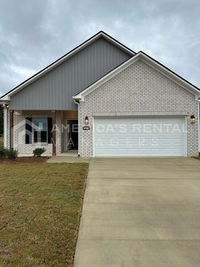 Foto del edificio - DEPOSIT PENDING! Home for Rent in Bessemer...