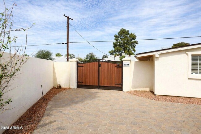 Foto del edificio - 7541 N 35th Dr