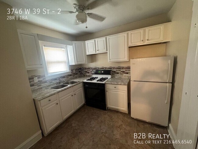 Building Photo - 3746 W 39th St