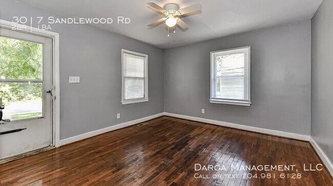 Building Photo - 3017 Sandlewood Rd