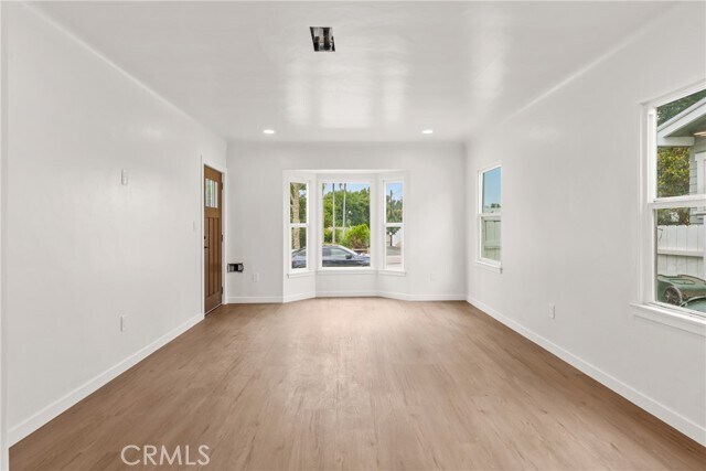 Foto del edificio - 6220 Magnolia Ave