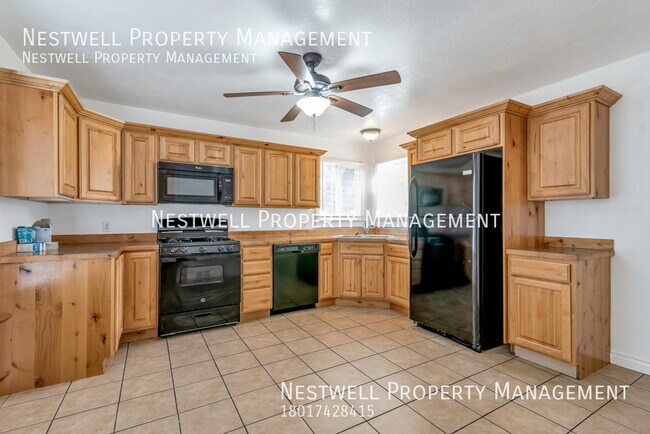 Building Photo - $250 OFF 1ST MONTH'S RENT - Cute 3-bed Hom...