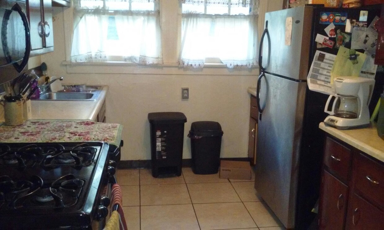 Cocina - 1429 Severn St