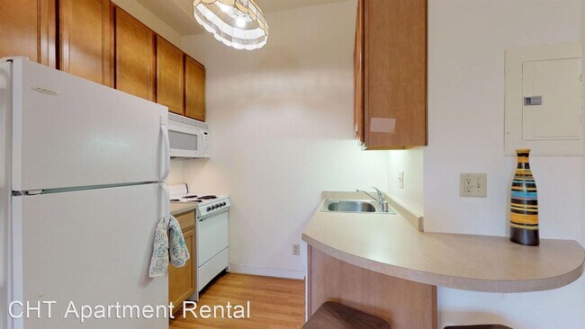 Building Photo - 2 br, 1 bath Apartment - 2 Langdon St.