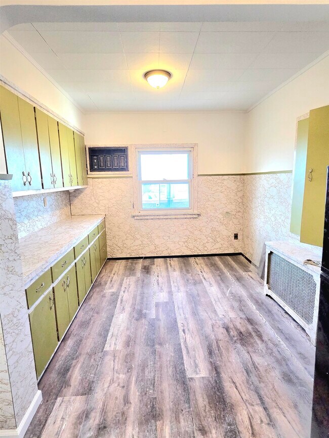 Foto del edificio - 1202 Hillside Pl