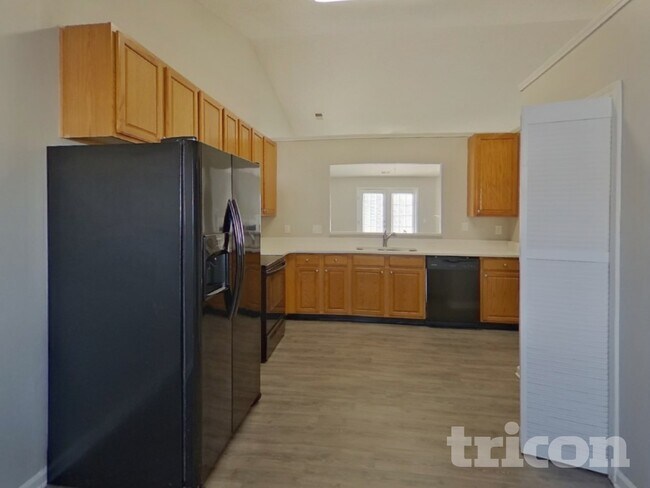 Foto del edificio - 5243 Moonlight Trail SW