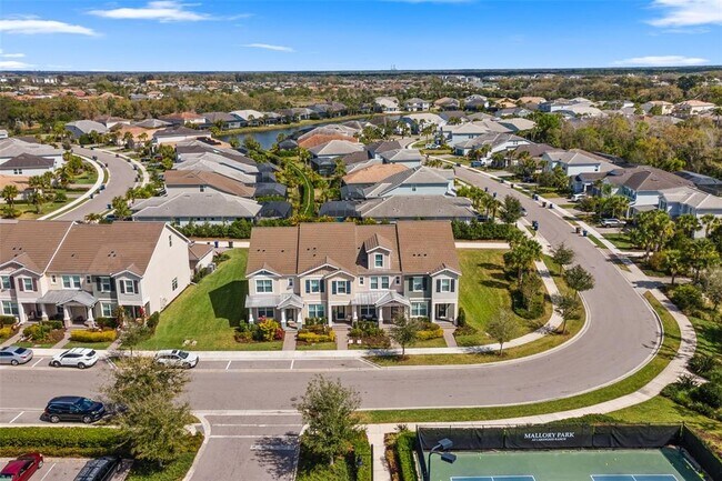 Foto del edificio - 12021 Cranston Way