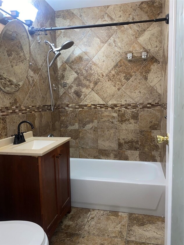 Primary Photo - 1134 Rosedale Ave