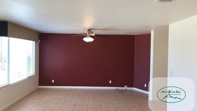 Foto del edificio - Do Not Disturb The Tenant!