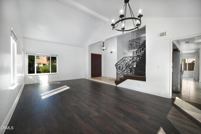 Foto del edificio - 614 Gilbert St