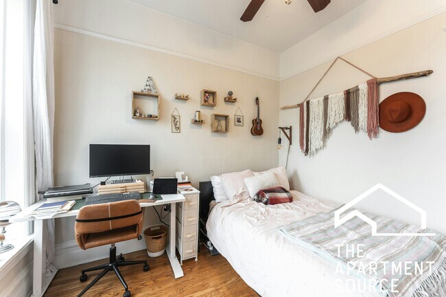 Foto del edificio - 3519 N Reta Ave
