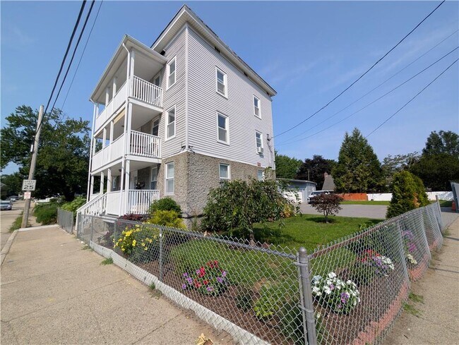 Foto del edificio - 57 Pleasant St