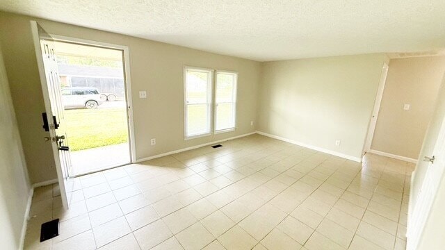 Photo - WEST SIDE 3 BEDROOM RANCH AVAILABLE NOW! Apartment
