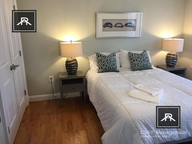 Foto del edificio - 5 bedroom in Brighton MA 02135