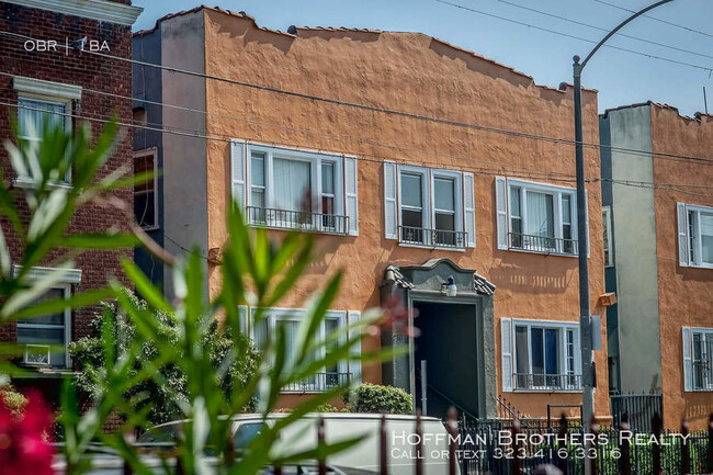 Building Photo - 420 N Coronado St Los Angeles CA 90026