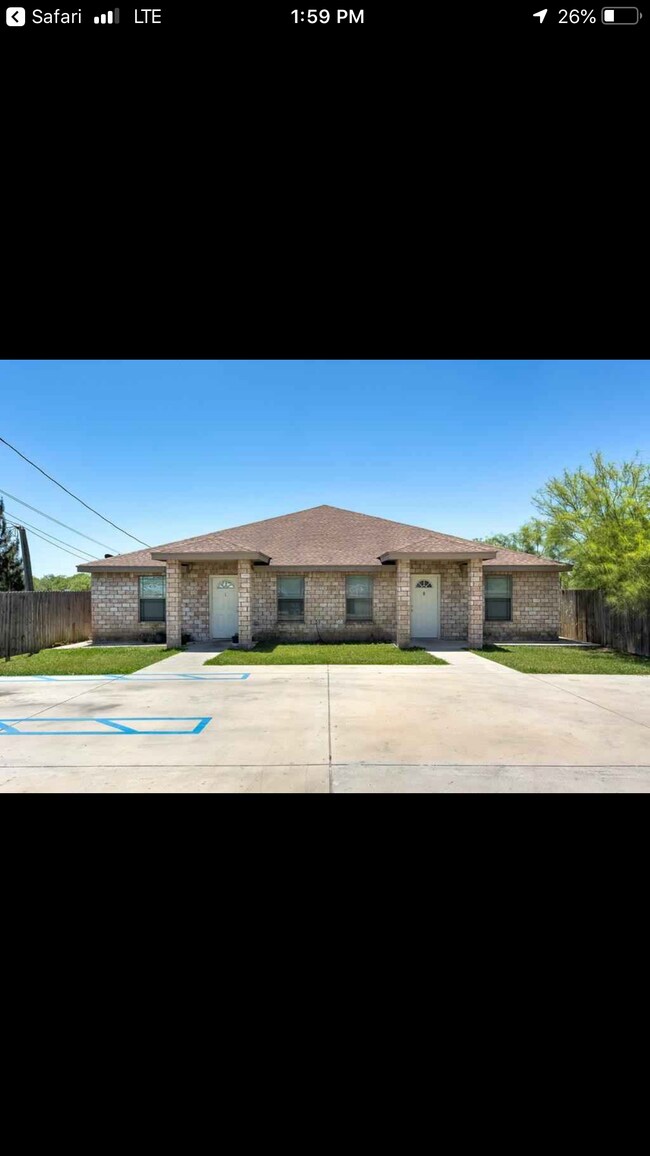 Beautiful 3 Bed 2 bath apartment home in Los Fresnos, TX - 32722 Joya St
