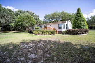 Building Photo - 41420 Sleepy Ln