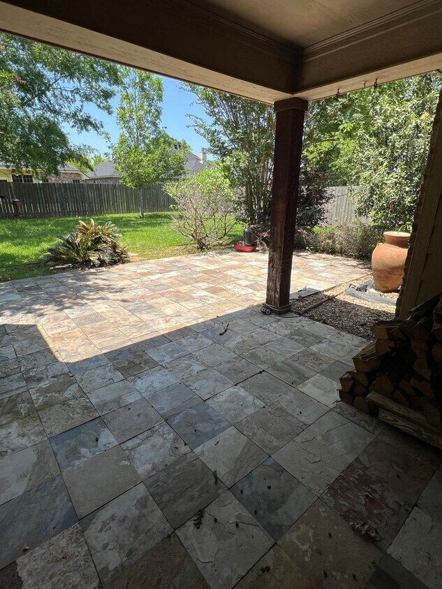 Building Photo - Home For Lease In Tiburon