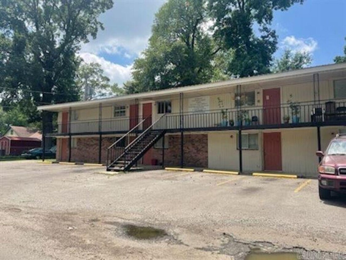 2600 Beach, Pine Bluff, AR Unit C Unit 2600 S Beach, Pine Bluff, AR C