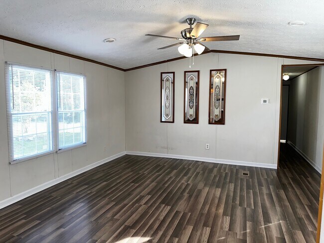 Foto del edificio - 602 Aster Bend