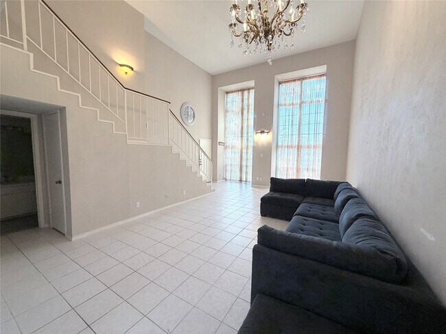 Building Photo - 12633 Memorial Dr