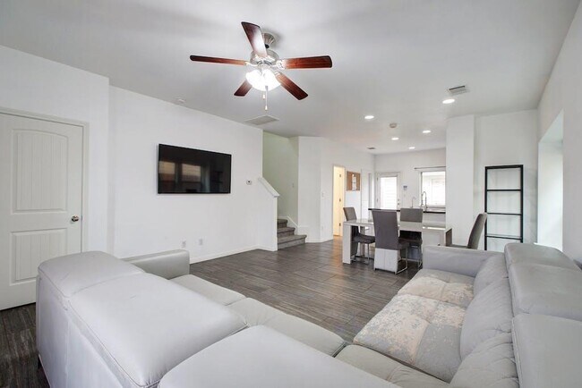 Foto del edificio - 4604 Esper Ln