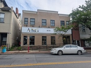 Building Photo - 128 W 4th St