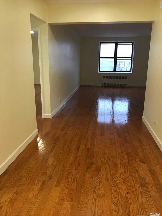 Foto del edificio - 14458-144-60 Sanford Ave