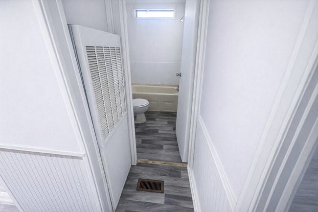 Building Photo - 110 Deborah Dr