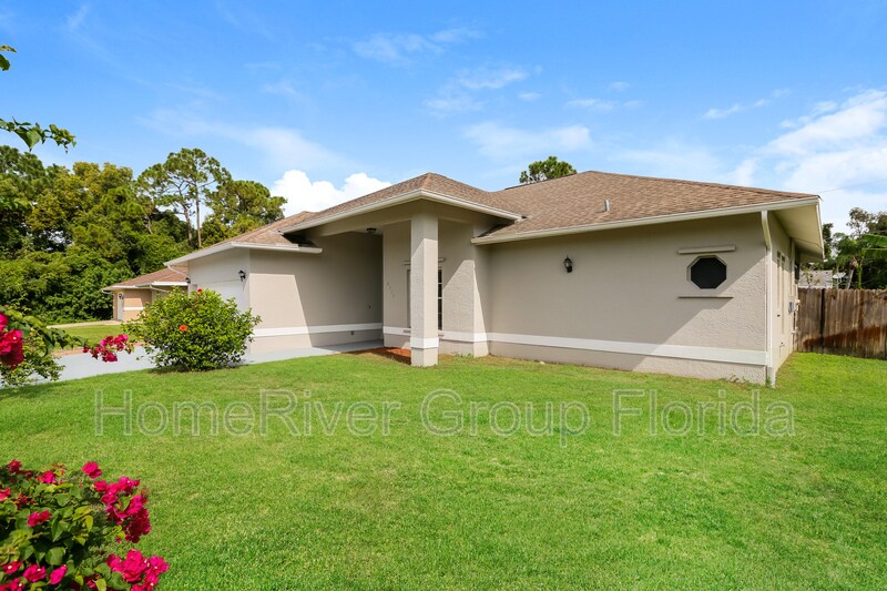 Foto principal - 8373 Butternut Rd