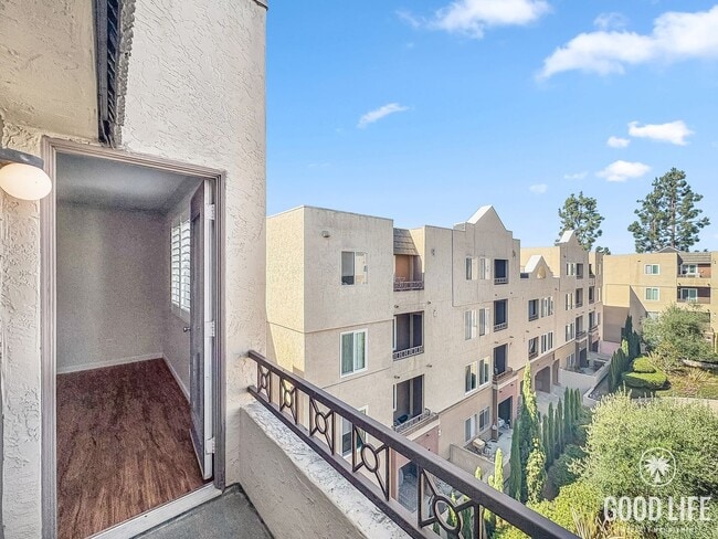 Building Photo - Charming 1-Bed/1-Bath in San Diego Featuri...