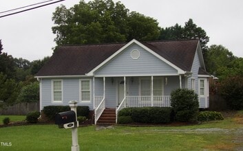 Building Photo - 152 NC-902