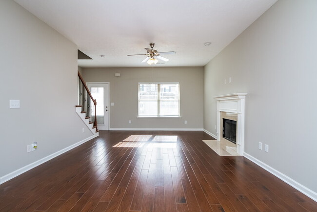 Foto del edificio - 6465 Paddington Way