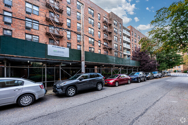 Building Photo - Andrew Jackson Condominium