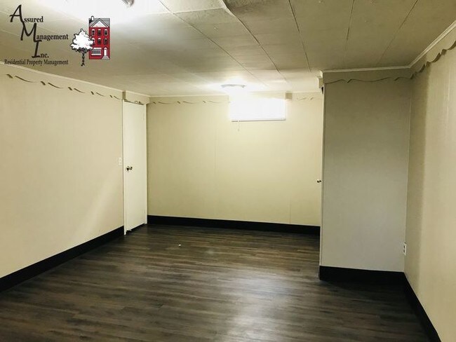 Building Photo - 4589 Zenobia St