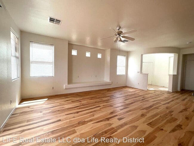 Building Photo - 3 br, 2.5 bath House - 1144 Aspen Cliff Dr.