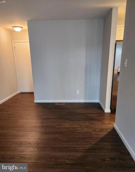 Building Photo - 2115 Woodhollow Dr