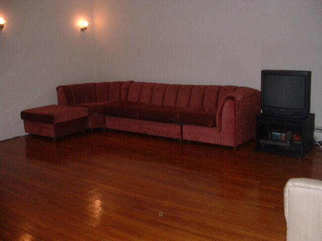 Living room - 3831 Orloff Ave