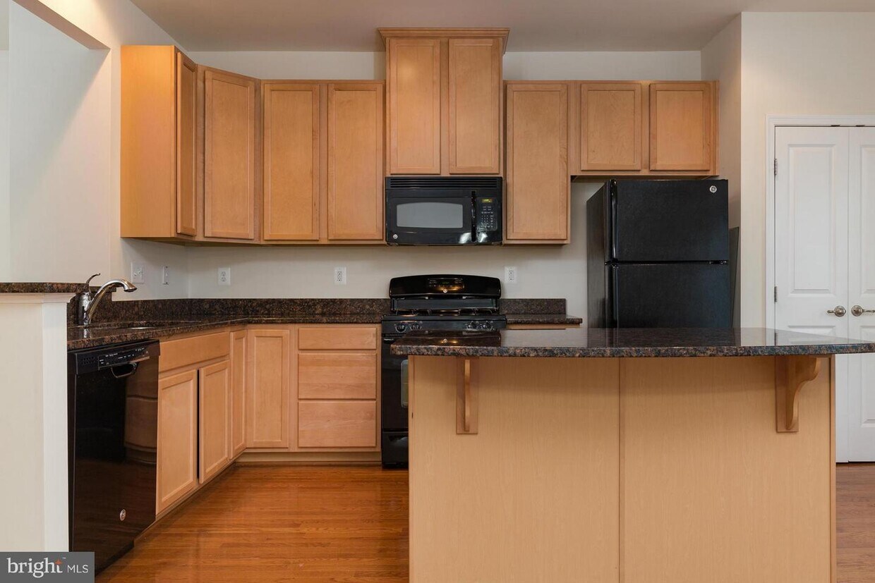 4548 Alliance Way, Fredericksburg, VA 22408 Townhome Rentals in