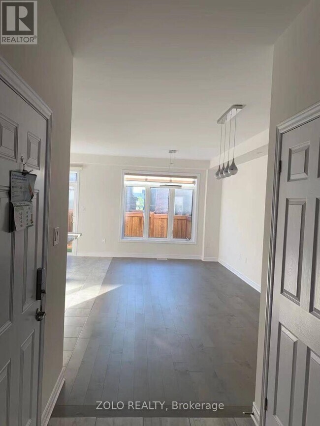 Building Photo - 227 Wisteria Way