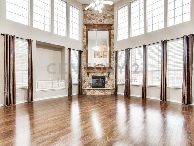 Foto del edificio - Beautifully Designed 2-Story 5/5/2 in Midlothian For Rent!