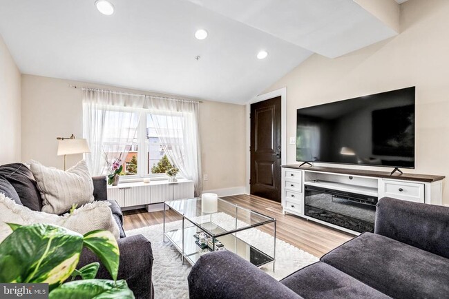 Foto del edificio - 1225 Raum St NE