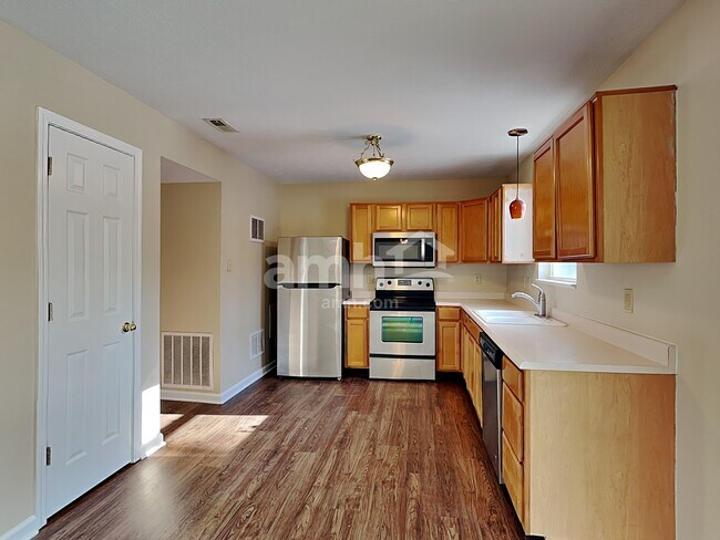 Foto del edificio - 6585 W Odessa Way