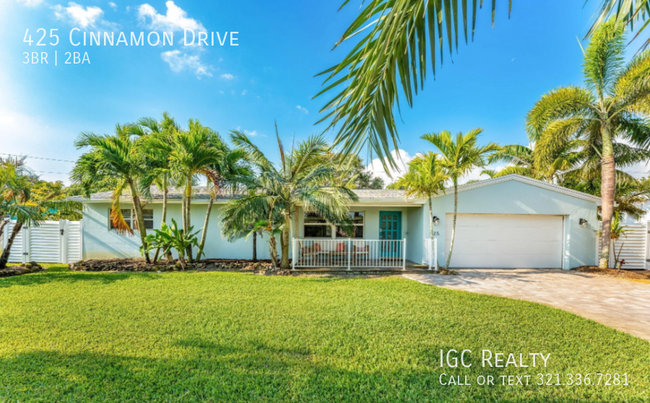 Building Photo - The Best of Beachside Living!