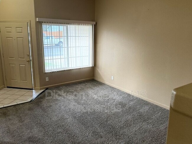 Building Photo - 3351 Toledo Ct