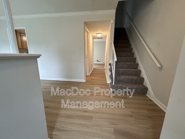 Foto del edificio - 2538 Sedgewick Pl