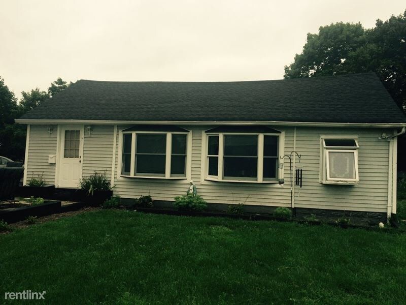 Primary Photo - 1 br, 1 bath Apartment - 122 Manners Road