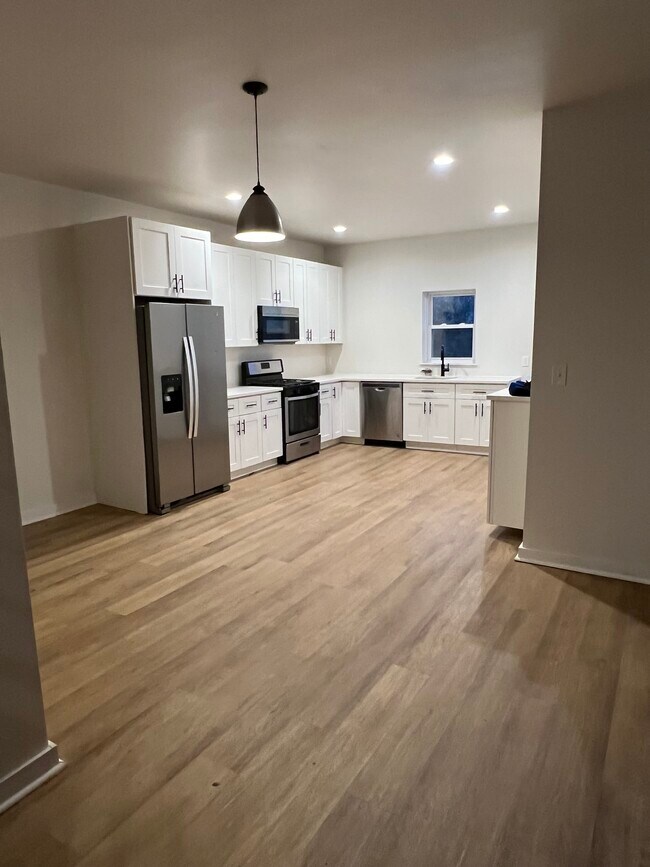 Foto del edificio - 313 E 17th Ave