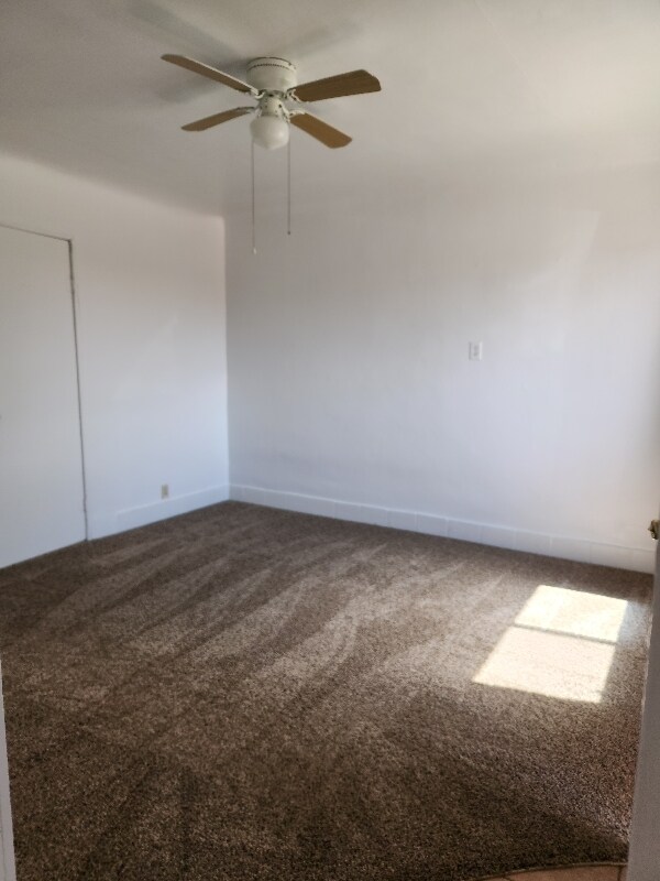 Foto del edificio - 401 S 12th St